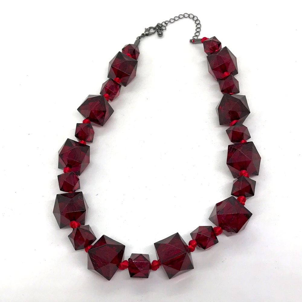 Deep Red Geometric Shaped Beaded Choker Necklace